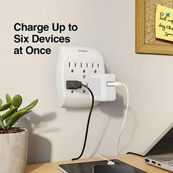 White Wall Tap with 6 Outlets New In Package UL 6 Outlet Adapter - Picture 1 of 7